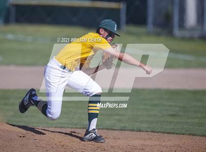 Thumbnail 1 in Foothill @ Livermore photogallery.