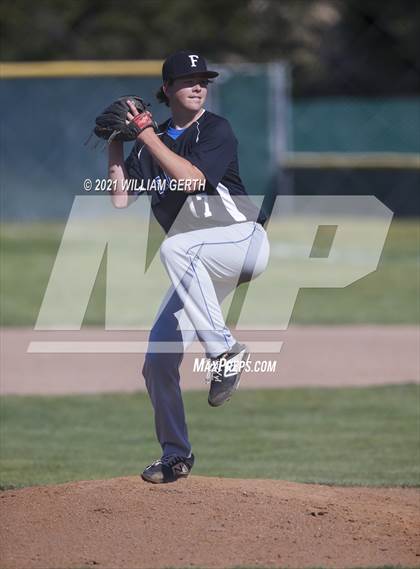 Thumbnail 1 in Foothill @ Livermore photogallery.