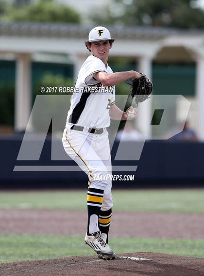 Thumbnail 2 in Forney vs. Mansfield Legacy (UIL 5A Semifinal) photogallery.