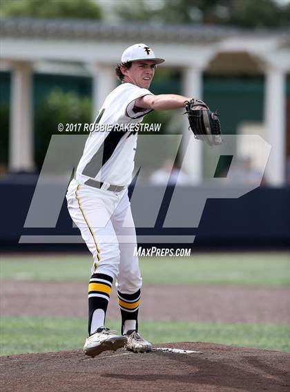 Thumbnail 3 in Forney vs. Mansfield Legacy (UIL 5A Semifinal) photogallery.