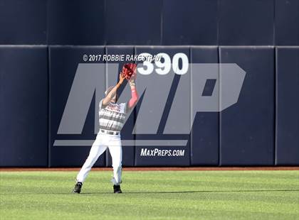 Thumbnail 2 in Forney vs. Mansfield Legacy (UIL 5A Semifinal) photogallery.