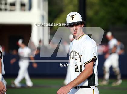 Thumbnail 2 in Forney vs. Mansfield Legacy (UIL 5A Semifinal) photogallery.