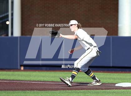 Thumbnail 3 in Forney vs. Mansfield Legacy (UIL 5A Semifinal) photogallery.