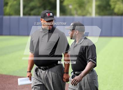 Thumbnail 1 in Forney vs. Mansfield Legacy (UIL 5A Semifinal) photogallery.