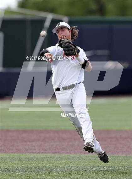 Thumbnail 2 in Forney vs. Mansfield Legacy (UIL 5A Semifinal) photogallery.