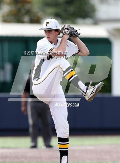 Thumbnail 2 in Forney vs. Mansfield Legacy (UIL 5A Semifinal) photogallery.