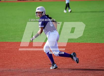 Thumbnail 3 in Guyer vs. Weslaco (UIL 6A Softball Semifinal) photogallery.