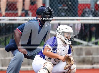 Thumbnail 1 in Guyer vs. Weslaco (UIL 6A Softball Semifinal) photogallery.