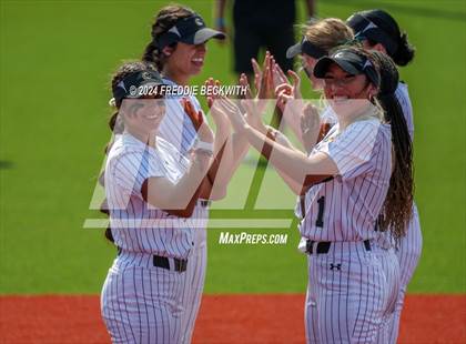 Thumbnail 2 in Guyer vs. Weslaco (UIL 6A Softball Semifinal) photogallery.