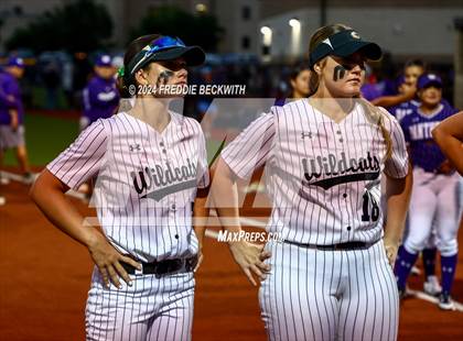Thumbnail 3 in Guyer vs. Weslaco (UIL 6A Softball Semifinal) photogallery.