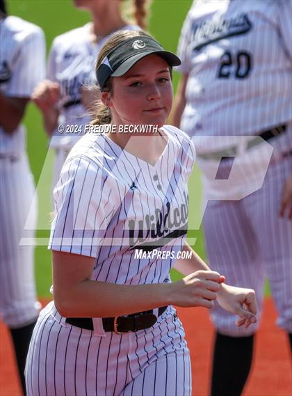 Thumbnail 2 in Guyer vs. Weslaco (UIL 6A Softball Semifinal) photogallery.