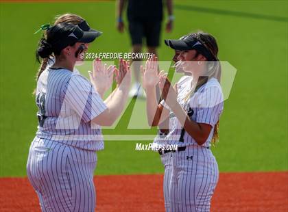 Thumbnail 1 in Guyer vs. Weslaco (UIL 6A Softball Semifinal) photogallery.
