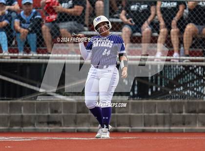 Thumbnail 1 in Guyer vs. Weslaco (UIL 6A Softball Semifinal) photogallery.
