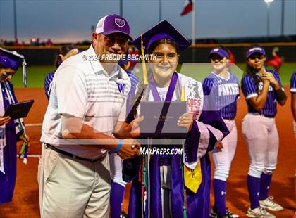 Thumbnail 1 in Guyer vs. Weslaco (UIL 6A Softball Semifinal) photogallery.