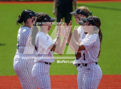 Thumbnail 1 in Guyer vs. Weslaco (UIL 6A Softball Semifinal) photogallery.