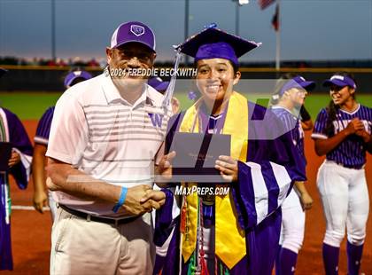 Thumbnail 2 in Guyer vs. Weslaco (UIL 6A Softball Semifinal) photogallery.