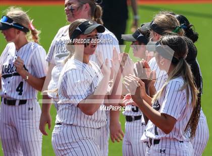 Thumbnail 3 in Guyer vs. Weslaco (UIL 6A Softball Semifinal) photogallery.