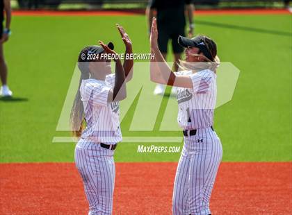 Thumbnail 2 in Guyer vs. Weslaco (UIL 6A Softball Semifinal) photogallery.