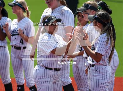 Thumbnail 2 in Guyer vs. Weslaco (UIL 6A Softball Semifinal) photogallery.