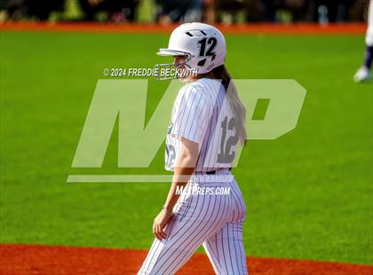 Thumbnail 3 in Guyer vs. Weslaco (UIL 6A Softball Semifinal) photogallery.