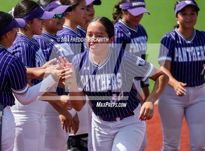 Thumbnail 3 in Guyer vs. Weslaco (UIL 6A Softball Semifinal) photogallery.