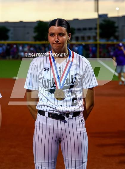 Thumbnail 2 in Guyer vs. Weslaco (UIL 6A Softball Semifinal) photogallery.