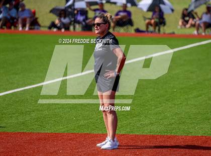 Thumbnail 3 in Guyer vs. Weslaco (UIL 6A Softball Semifinal) photogallery.