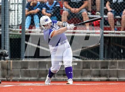 Thumbnail 3 in Guyer vs. Weslaco (UIL 6A Softball Semifinal) photogallery.