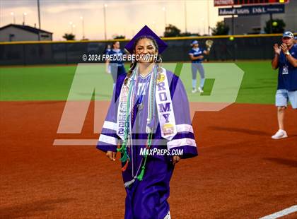 Thumbnail 2 in Guyer vs. Weslaco (UIL 6A Softball Semifinal) photogallery.
