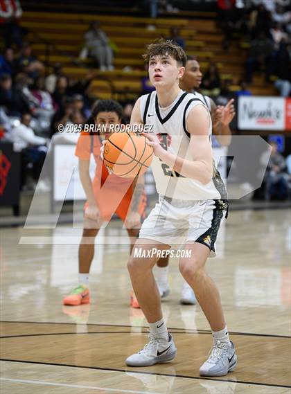 Thumbnail 3 in Kirkwood @ Jonesboro (Barry Pruitt Hurricane Classic) photogallery.