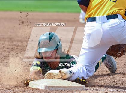 Thumbnail 3 in Oak Ridge vs. Tracy (Boras Classic Rd 2) photogallery.