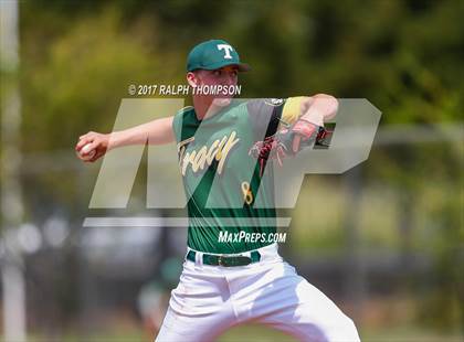 Thumbnail 1 in Oak Ridge vs. Tracy (Boras Classic Rd 2) photogallery.