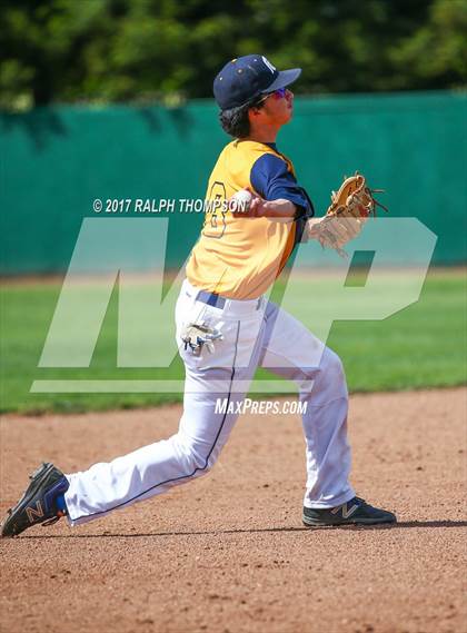 Thumbnail 1 in Oak Ridge vs. Tracy (Boras Classic Rd 2) photogallery.