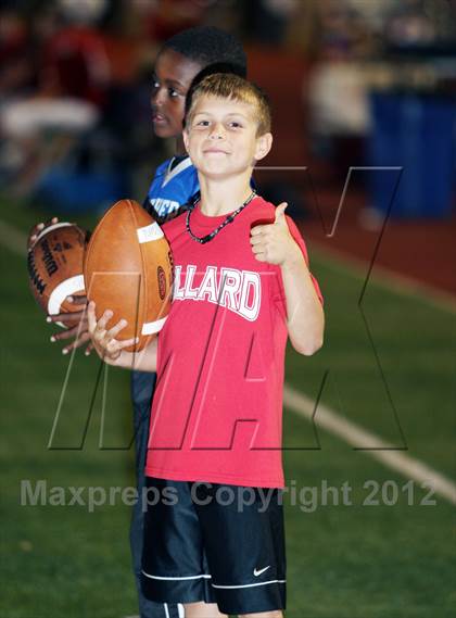 Thumbnail 3 in Gilmer @ Bullard photogallery.