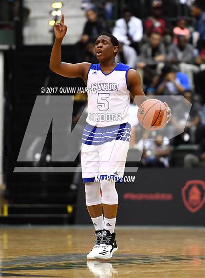 Thumbnail 2 in Morgan Park vs. Curie (CPHSAA Semifinal) photogallery.