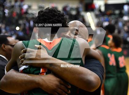 Thumbnail 2 in Morgan Park vs. Curie (CPHSAA Semifinal) photogallery.