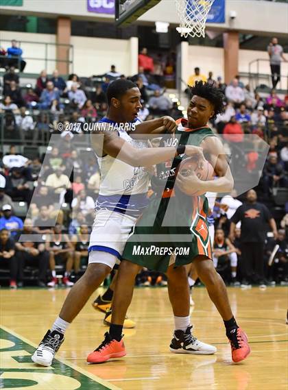 Thumbnail 1 in Morgan Park vs. Curie (CPHSAA Semifinal) photogallery.