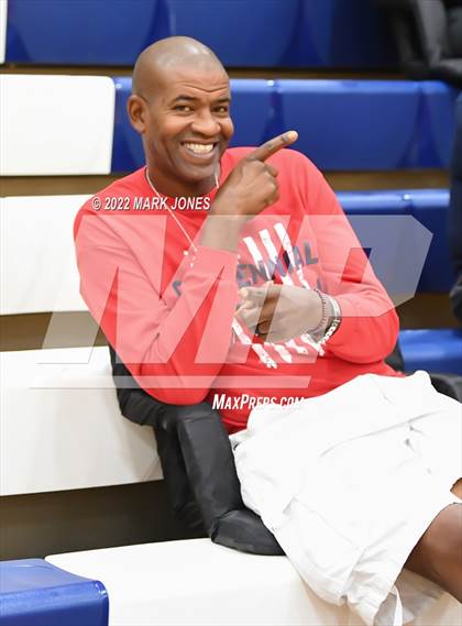 Thumbnail 1 in Centennial vs. Westview - AIA 5A Play-In photogallery.