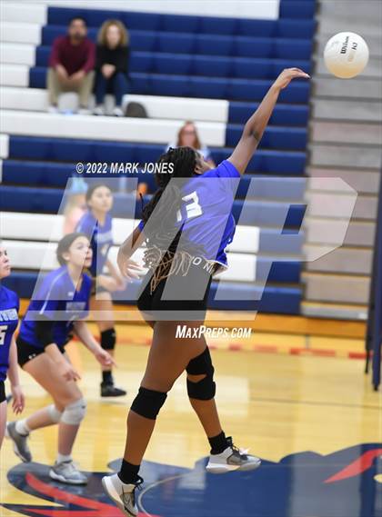 Thumbnail 2 in Centennial vs. Westview - AIA 5A Play-In photogallery.