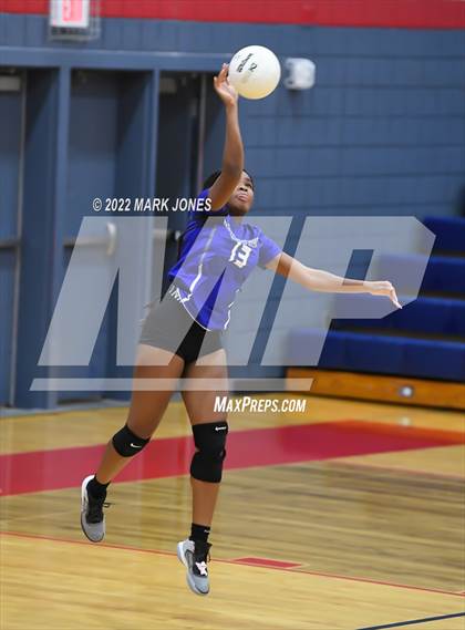 Thumbnail 2 in Centennial vs. Westview - AIA 5A Play-In photogallery.