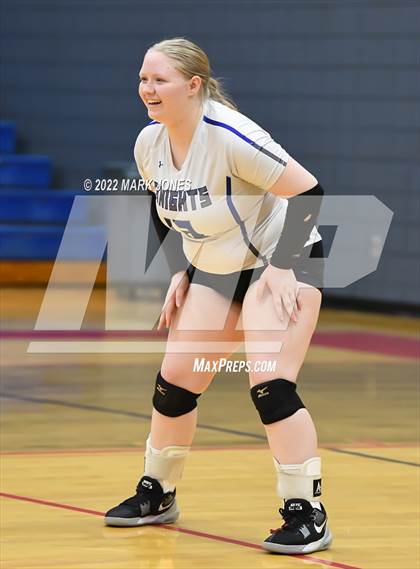Thumbnail 3 in Centennial vs. Westview - AIA 5A Play-In photogallery.