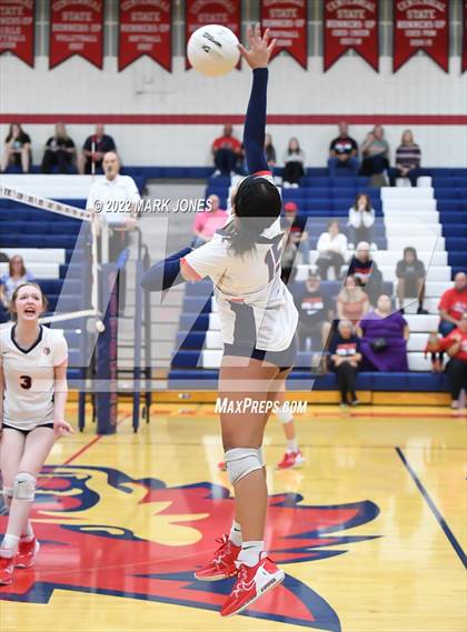Thumbnail 3 in Centennial vs. Westview - AIA 5A Play-In photogallery.