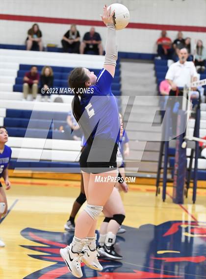 Thumbnail 3 in Centennial vs. Westview - AIA 5A Play-In photogallery.