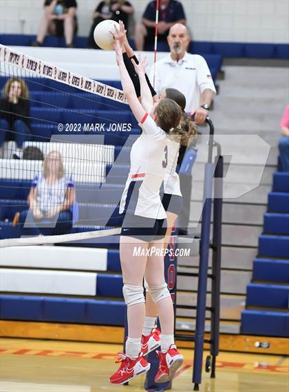 Thumbnail 1 in Centennial vs. Westview - AIA 5A Play-In photogallery.