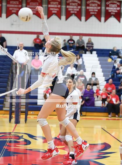 Thumbnail 2 in Centennial vs. Westview - AIA 5A Play-In photogallery.