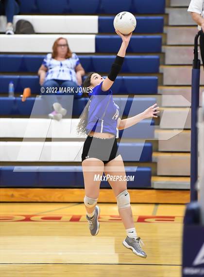 Thumbnail 2 in Centennial vs. Westview - AIA 5A Play-In photogallery.