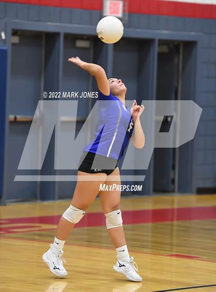 Thumbnail 3 in Centennial vs. Westview - AIA 5A Play-In photogallery.