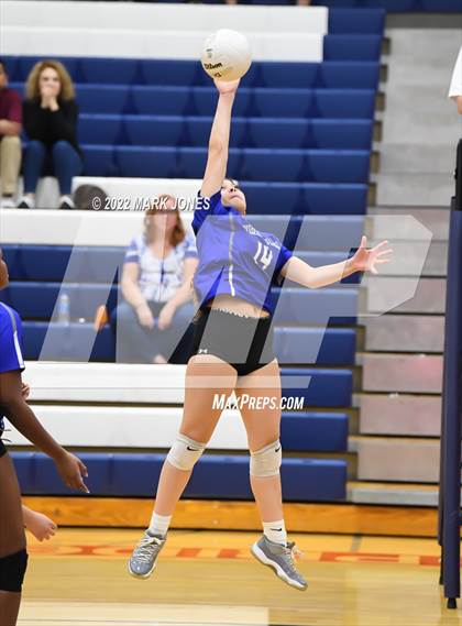 Thumbnail 1 in Centennial vs. Westview - AIA 5A Play-In photogallery.