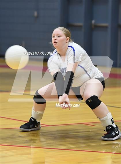 Thumbnail 2 in Centennial vs. Westview - AIA 5A Play-In photogallery.