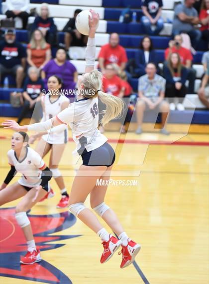 Thumbnail 3 in Centennial vs. Westview - AIA 5A Play-In photogallery.